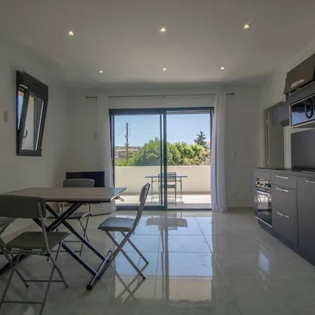 Saint-raphael Valescure Station Apartment *